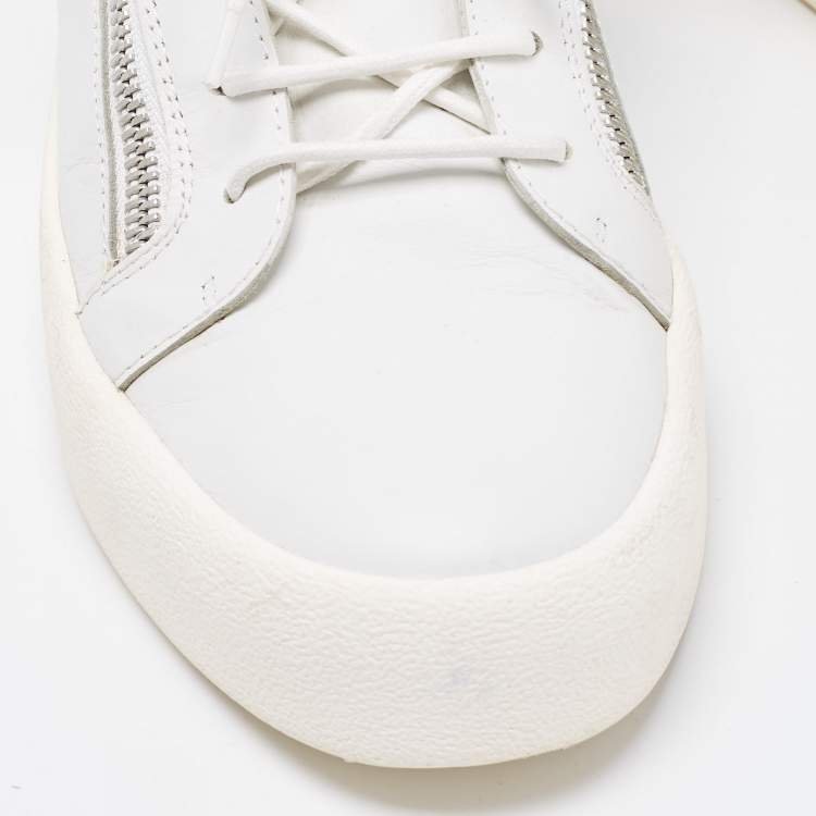 Pre Owned Giuseppe Zanotti White/Black Nubuck and Leather Double Zip Low Top Sneakers Size 45