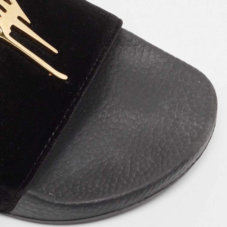 Pre Owned Giuseppe Zanotti Black Velvet Pool Flat Slides Size 43