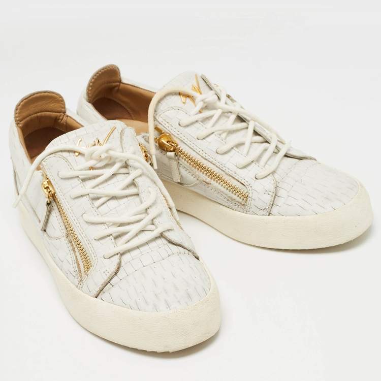 Pre Owned Giuseppe Zanotti White Croc Embossed Leather Double Zip Low Top Sneakers Size 43