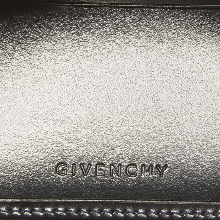 Pre Owned Givenchy Black Glossy Leather Logo Bifold Wallet