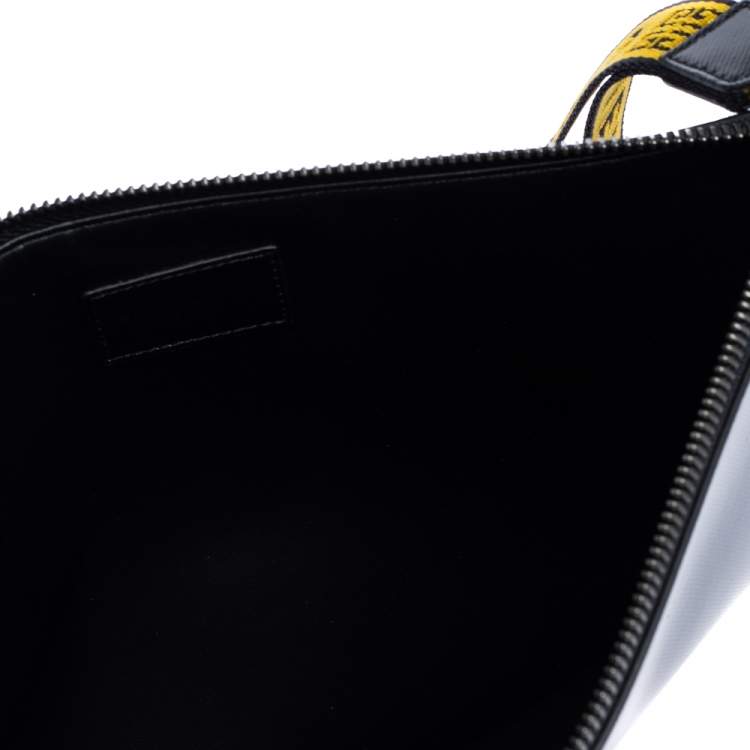 Pre Owned Givenchy Black Coated Canvas Large 4G Wrist Strap Pouch