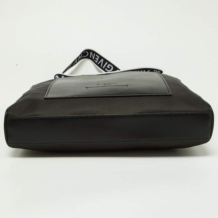Pre Owned Givenchy Deep Green/Black Nylon and Leather Messenger Bag