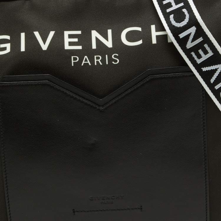 Pre Owned Givenchy Deep Green/Black Nylon and Leather Messenger Bag