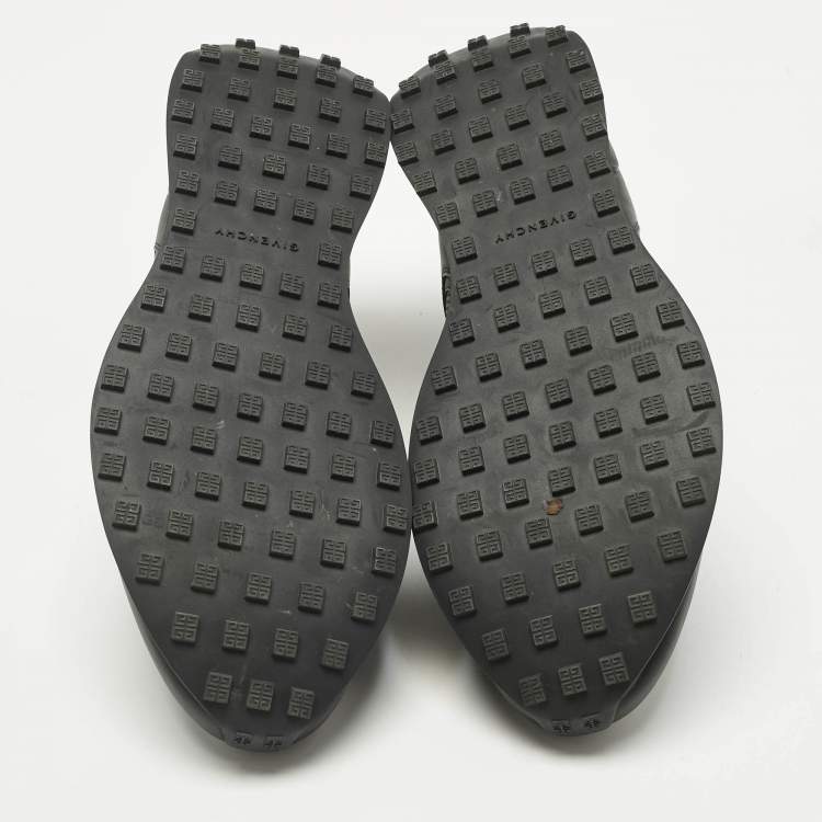 Pre Owned Givenchy Black Leather Spectre Runner Lace Up Sneakers Size 44