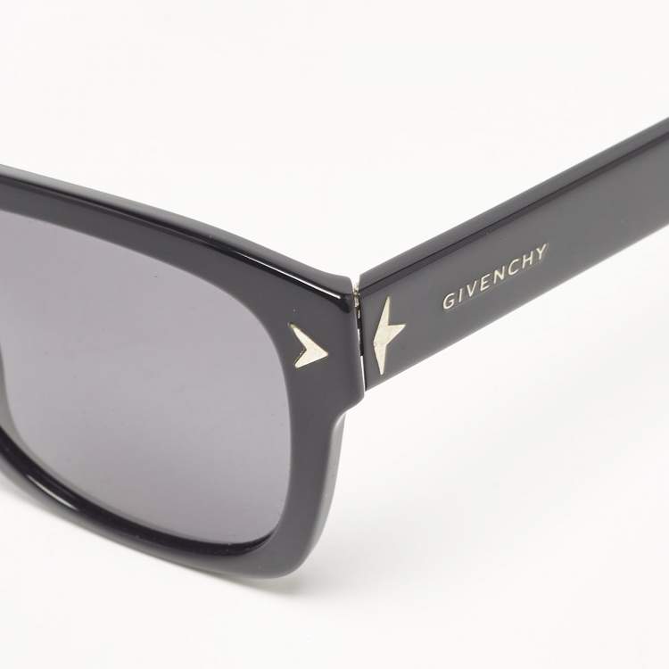 Pre Owned Givenchy Black GV 7011/S Square Sunglasses