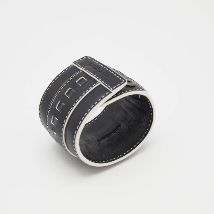 Pre Owned Givenchy Monochrome Leather Wrap Bracelet