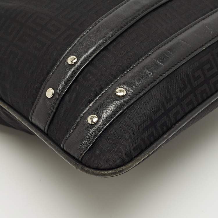مملوكة مسبقًا Givenchy Black Monogram Fabric and Leather Flat Messenger Bag