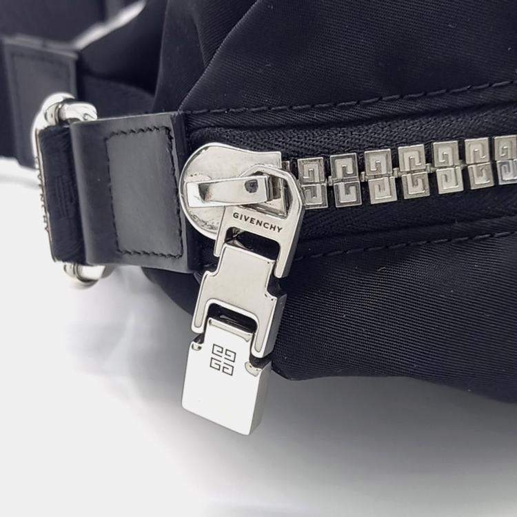 Pre Owned Givenchy Black Nylon Givenchy G Zip Trek Belt Bag