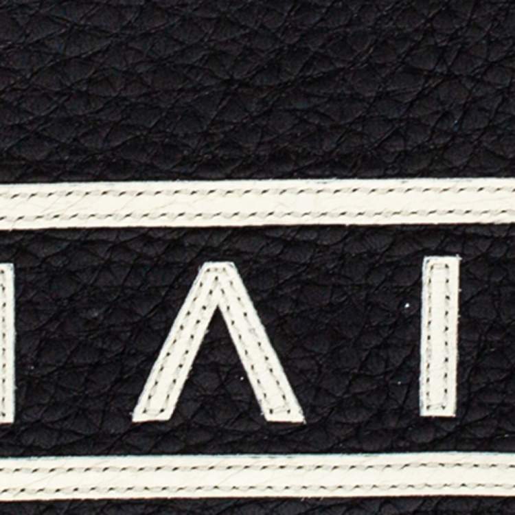 Pre Owned Givenchy Black Leather Logo Bifold Wallet