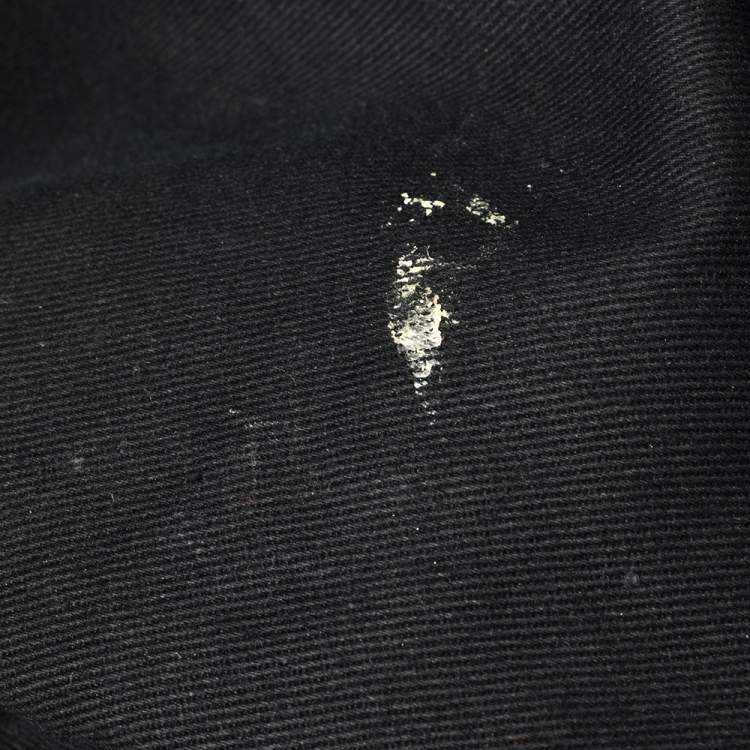 Pre Owned Givenchy Black Leather Logo Patch Messenger 