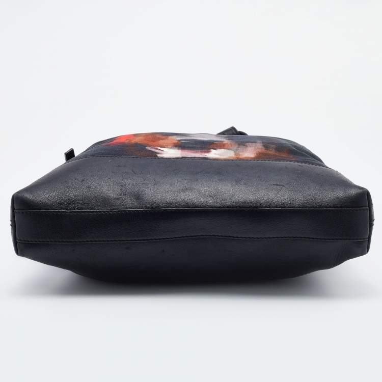 مملوكة مسبقًا Givenchy Black Canvas and Leather Doberman Tote