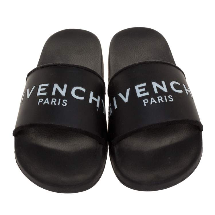 Pre Owned Givenchy Black Rubber Logo Slides Size 44