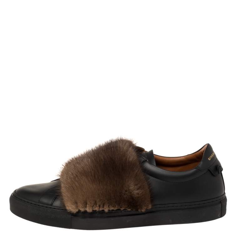 Givenchy sneakers hot sale with fur