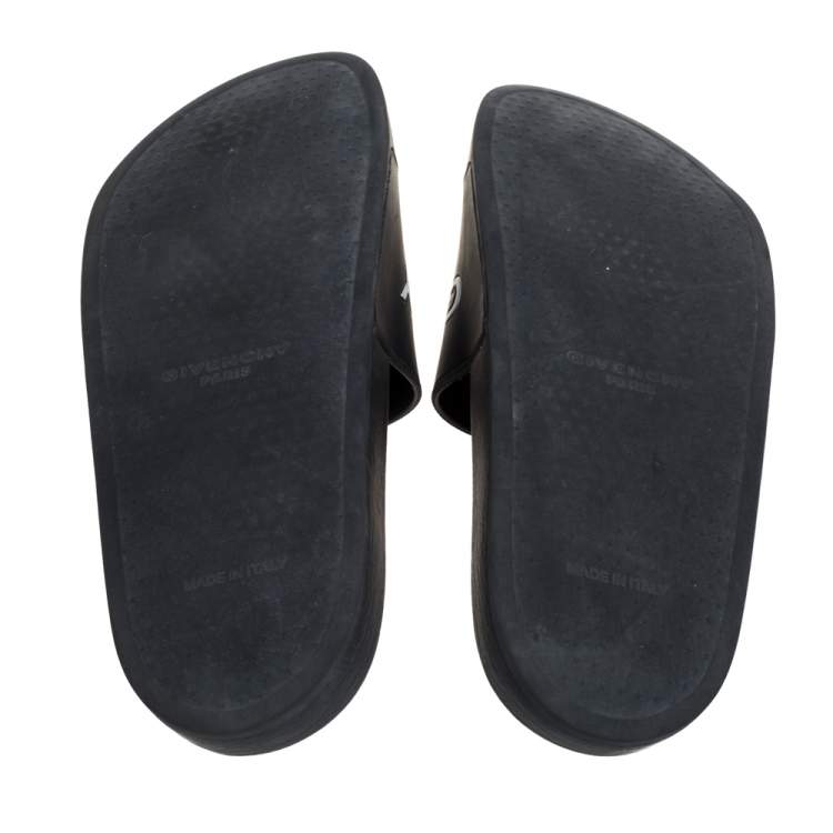 Pre Owned Givenchy Black Rubber Logo Slide Sandals Size 43
