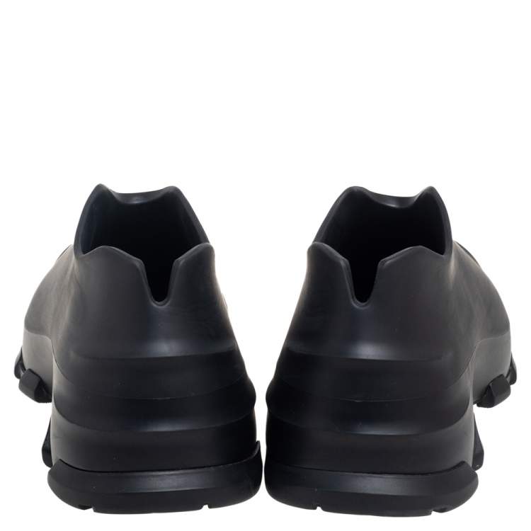 Pre Owned Givenchy Black Rubber Monumental Mallow Low-Top Sneakers Size 42
