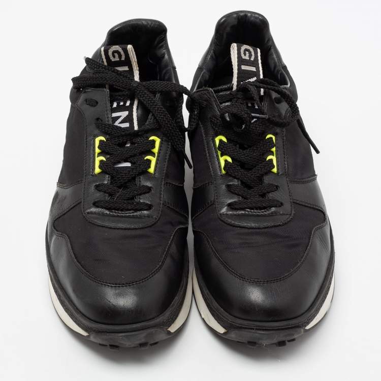 Pre Owned Givenchy Black Leather TR3 Lace Up  Sneakers Size 45