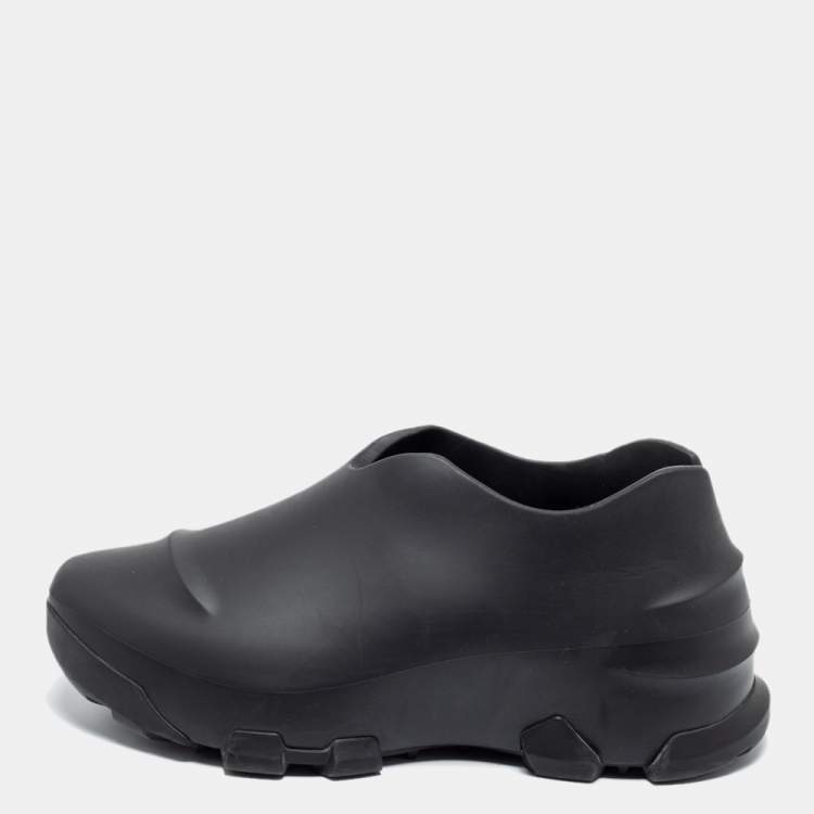 Pre Owned Givenchy Black Rubber Monumental Mallow Slip-On Sneakers Size 43