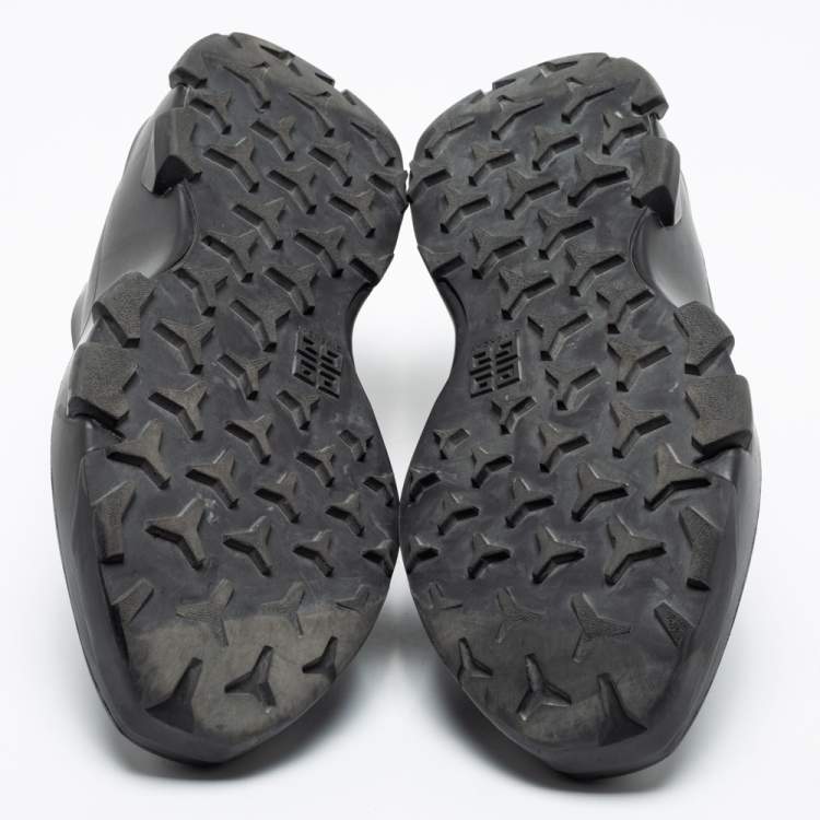 Pre Owned Givenchy Black Rubber Monumental Mallow Slip-On Sneakers Size 43