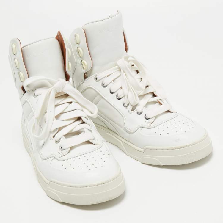 Pre Owned Givenchy White Leather Tyson Star Studded High Top Sneakers Size 37.5