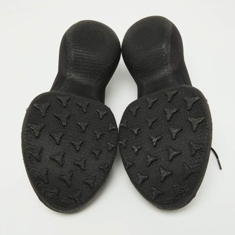 Pre Owned Givenchy Black Stretch Knit TK-360 Sneakers Size 39