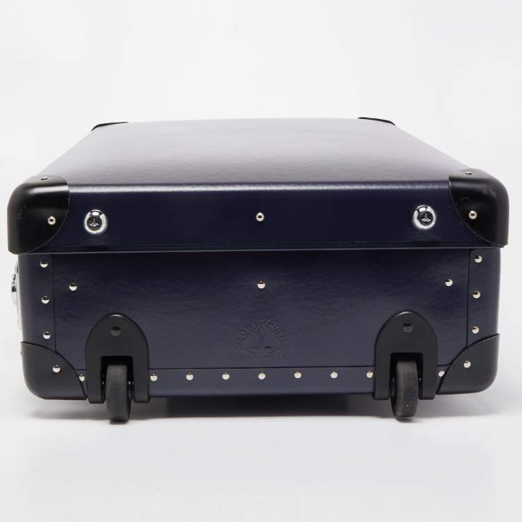 Pre Owned Globe-Trotter Navy Blue Fibreboard 2 Wheels Carry-On Suitcase 55