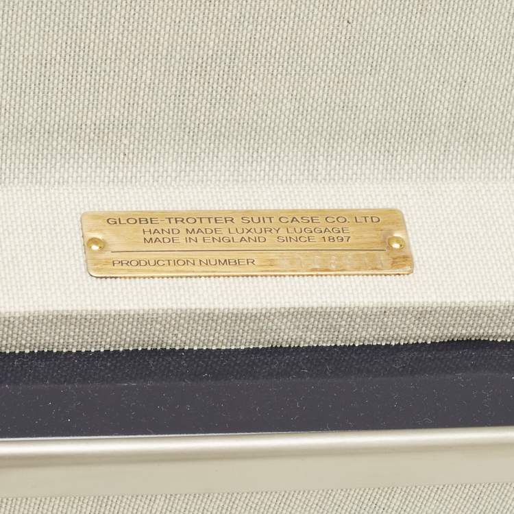 Pre Owned Globe-Trotter Navy Blue Fibreboard Large 2 Wheels Check-In Suitcase 