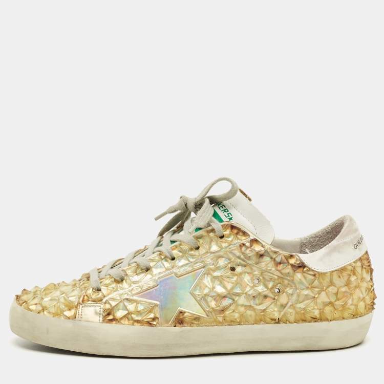 Pre Owned Golden Goose Superstar Size 40 Two Tone Leather and Rubber Lace Up Sneakers