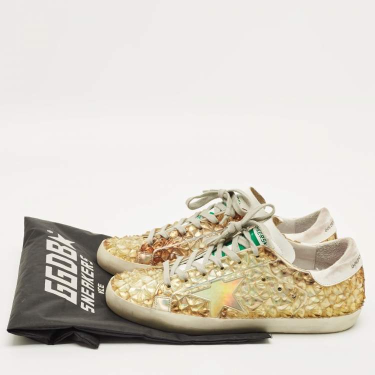 Pre Owned Golden Goose Superstar Size 40 Two Tone Leather and Rubber Lace Up Sneakers