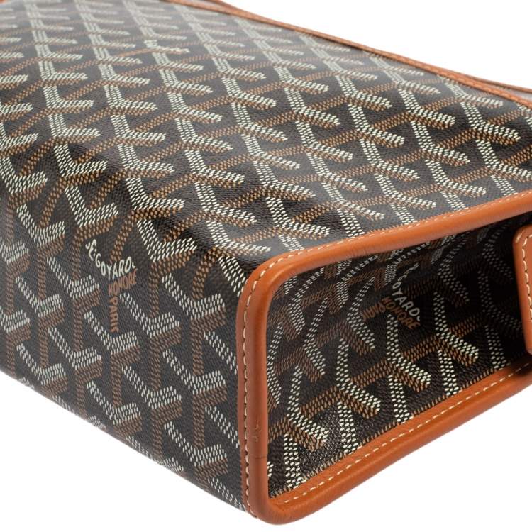 Pre Owned Goyard Black Goyardine Coated Canvas Jouvence GM Toiletry Pouch