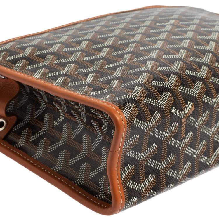 Pre Owned Goyard Black Goyardine Coated Canvas Jouvence GM Toiletry Pouch