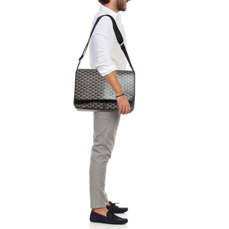 Pre Owned Goyard Black Goyardine Coated Canvas Capetien Messenger MM Bag