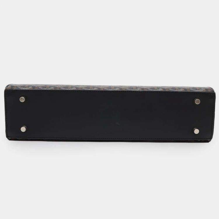 Pre Owned Goyard Komall Black Pvc Leather Size Gm