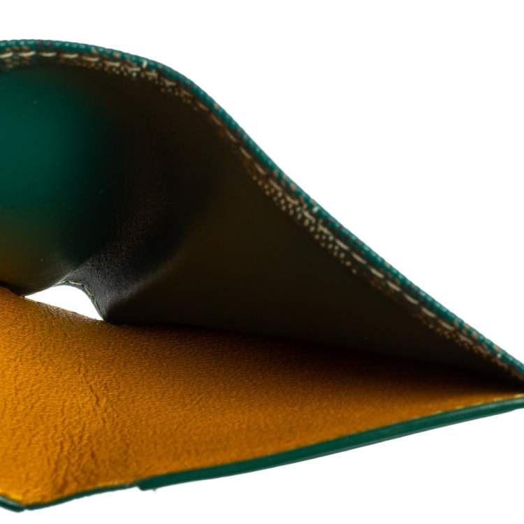 مملوكة مسبقًا Goyard Green Goyardine Coated Canvas Saint Pierre Bifold Card Holder