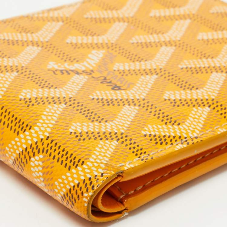 Pre Owned Goyard Yellow Goyardine Coated Canvas Victoire Bifold Wallet