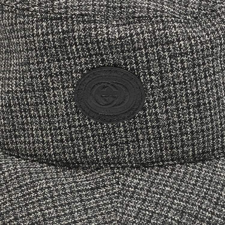 Pre Owned Gucci Black/Grey Wool Logo Patch Bucket Hat XL