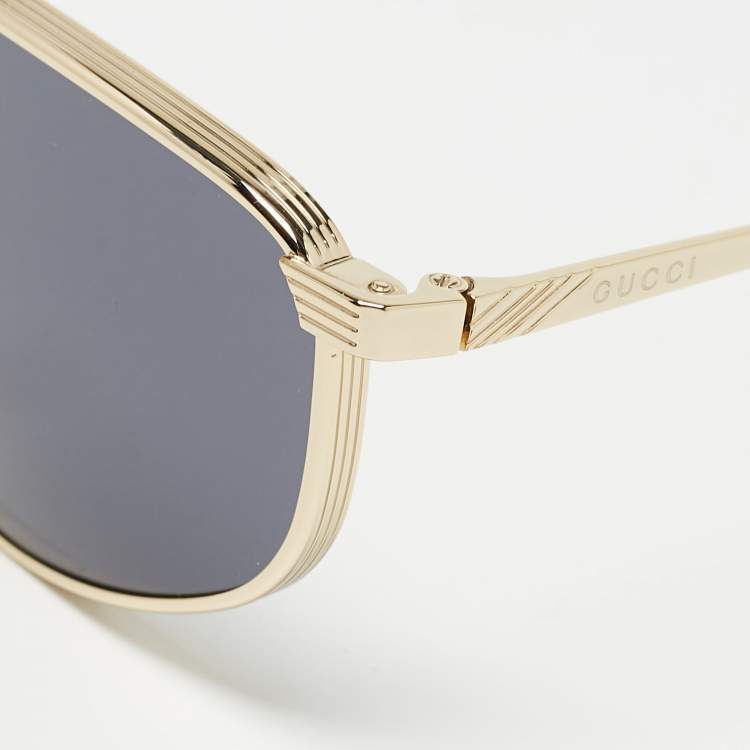 Pre Owned Gucci Black/Gold GG0841S Aviator Sunglasses