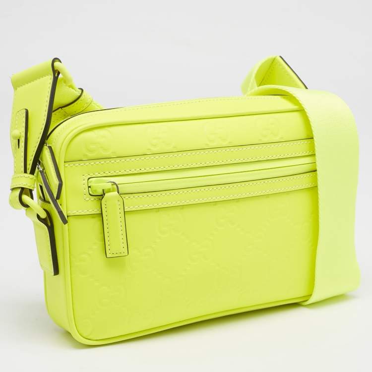 Pre Owned Gucci Lime Green Guccissima Rubber Effect Leather Crossbody Bag