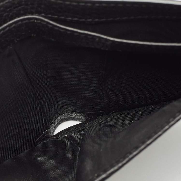 مملوكة مسبقًا Gucci Black Leather Logo Bifold Wallet