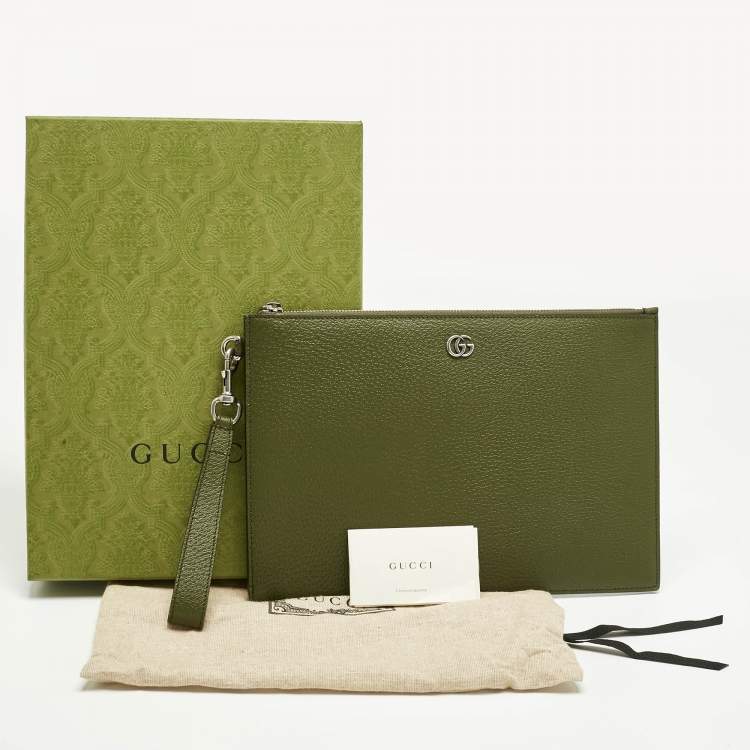 Pre Owned Gucci Fatigue Green Leather GG Marmont Pouch
