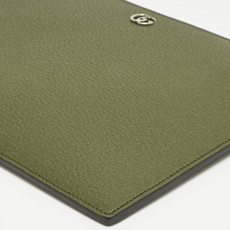 Pre Owned Gucci Fatigue Green Leather GG Marmont Pouch