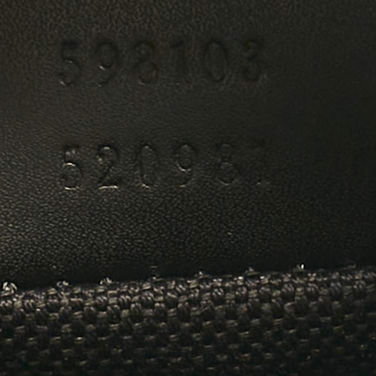 Pre Owned Gucci Black GG Supreme Canvas and Leather Web Messenger Bag