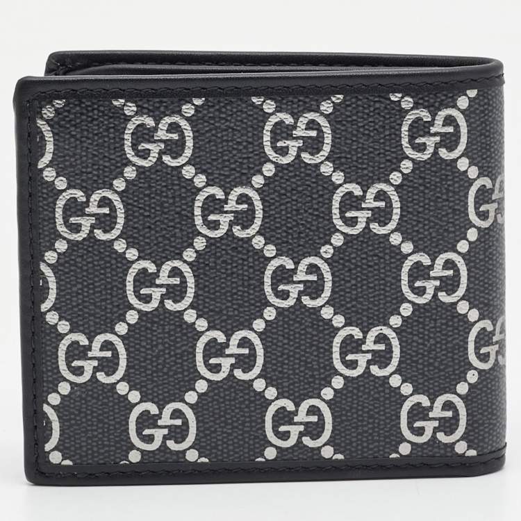 Pre Owned Gucci Double G Black/Silver GG Supreme Canvas Bifold Wallet