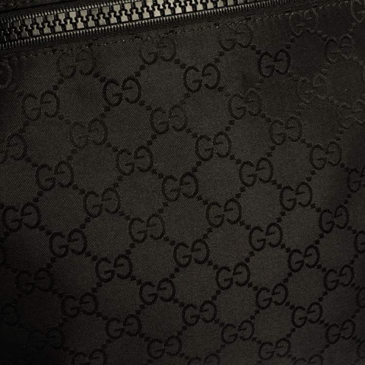 Pre Owned Gucci Black GG Nylon and Leather Messenger Bag