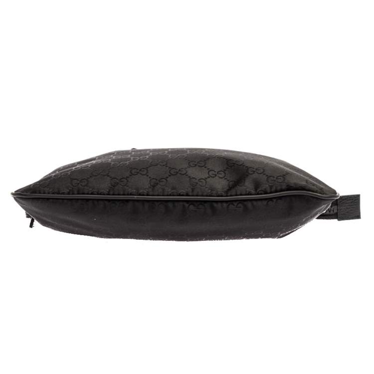 Pre Owned Gucci Black GG Nylon and Leather Messenger Bag