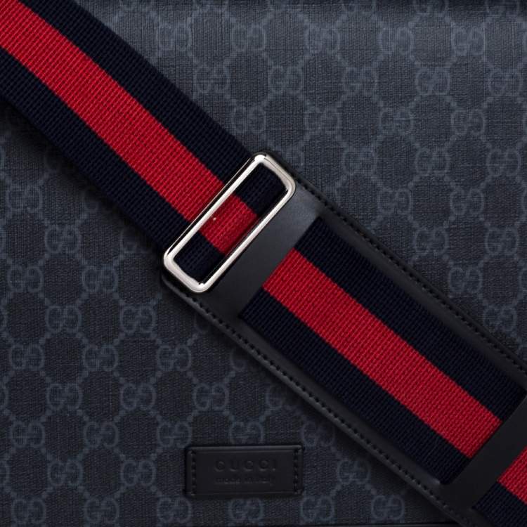 Pre Owned Gucci Black GG Supreme Canvas and Leather Military Messenger Bag