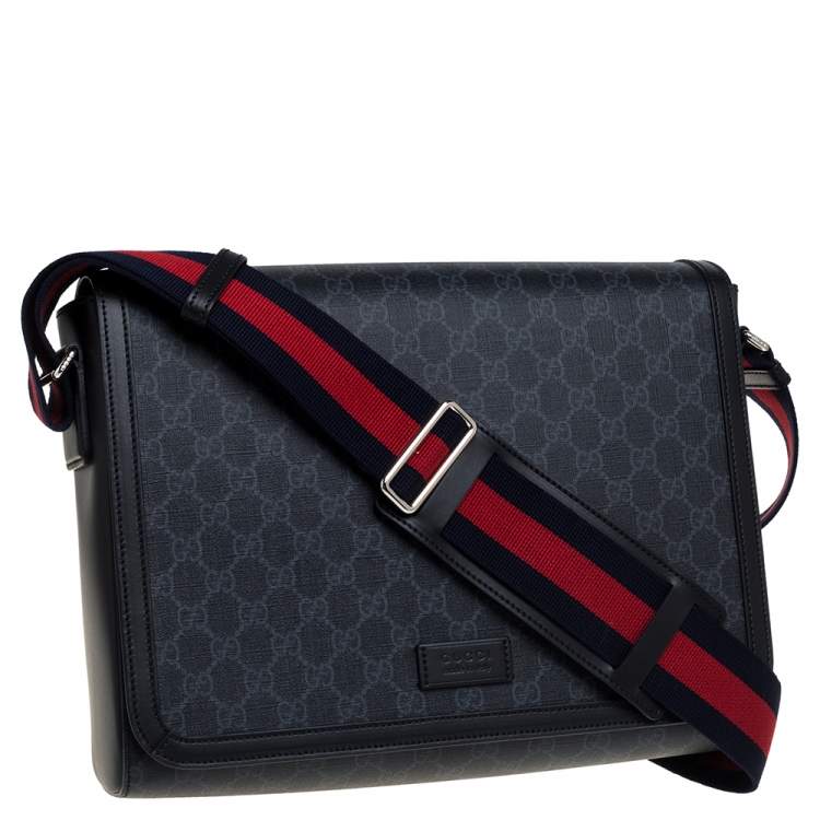 Pre Owned Gucci Black GG Supreme Canvas and Leather Military Messenger Bag