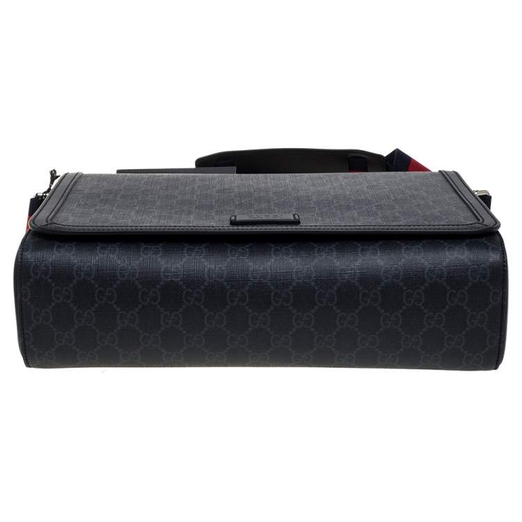 Pre Owned Gucci Black GG Supreme Canvas and Leather Military Messenger Bag