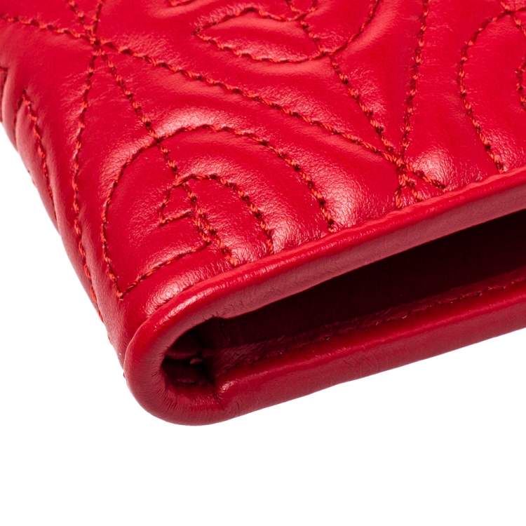 Pre Owned Gucci Red Rhombus Leather Bifold Wallet