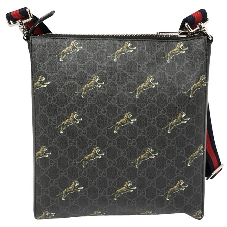 Pre Owned Gucci Black GG Supreme Canvas and Leather Bestiary Messenger Bag