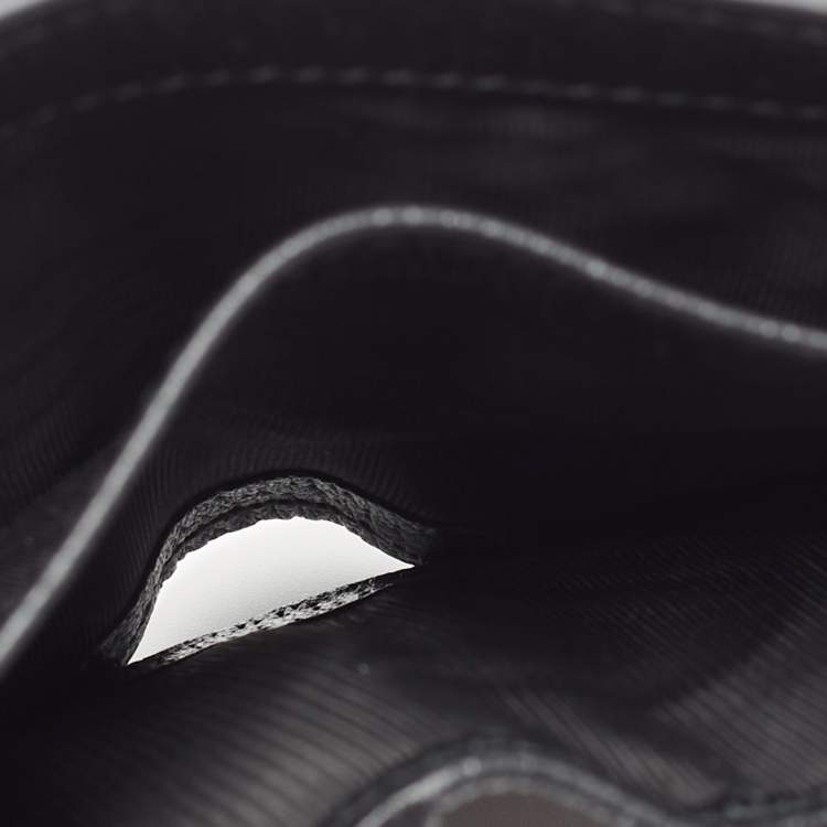 Pre Owned Gucci Black Pebbled Leather GG Marmont Bi-Fold Wallet